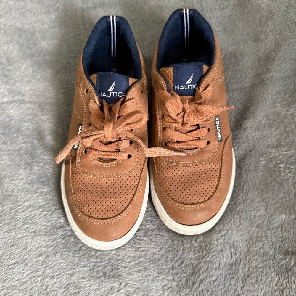 Nautica Boy's Tan Sneakers Size 13